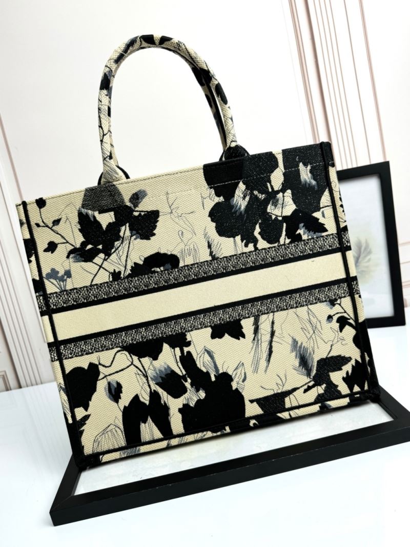 Christian Dior Shopping Bags